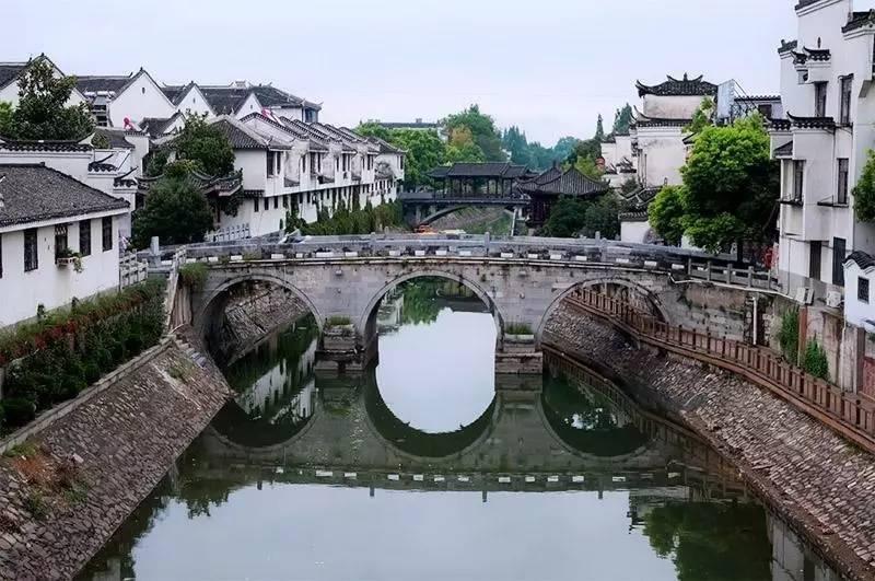 救援自行车骑手